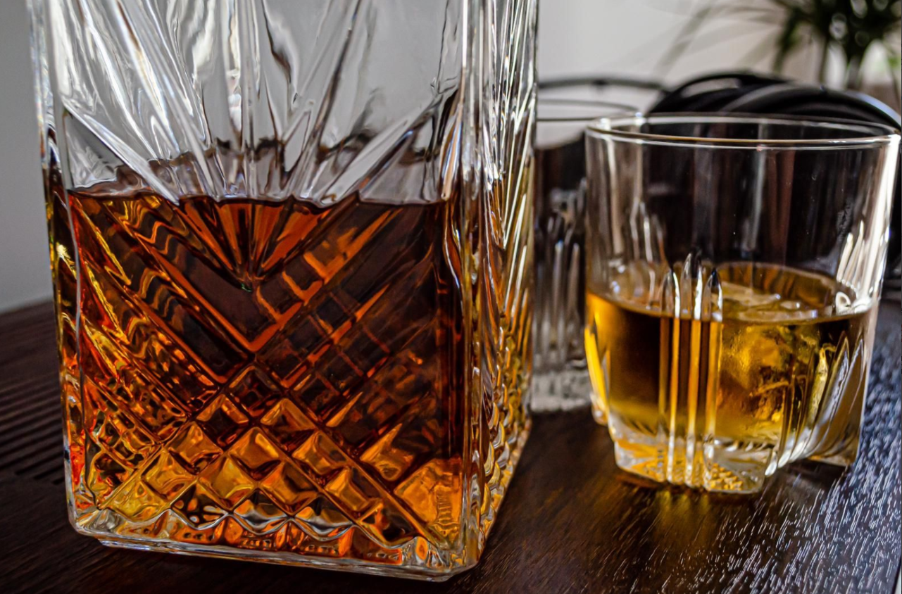 Zestaw do whisky - Karafka + 6 szklanek. - obrazek 2